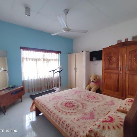 Fully Furnished House In Kotte Sri Jaiavardenapura-Kotte Exterior foto